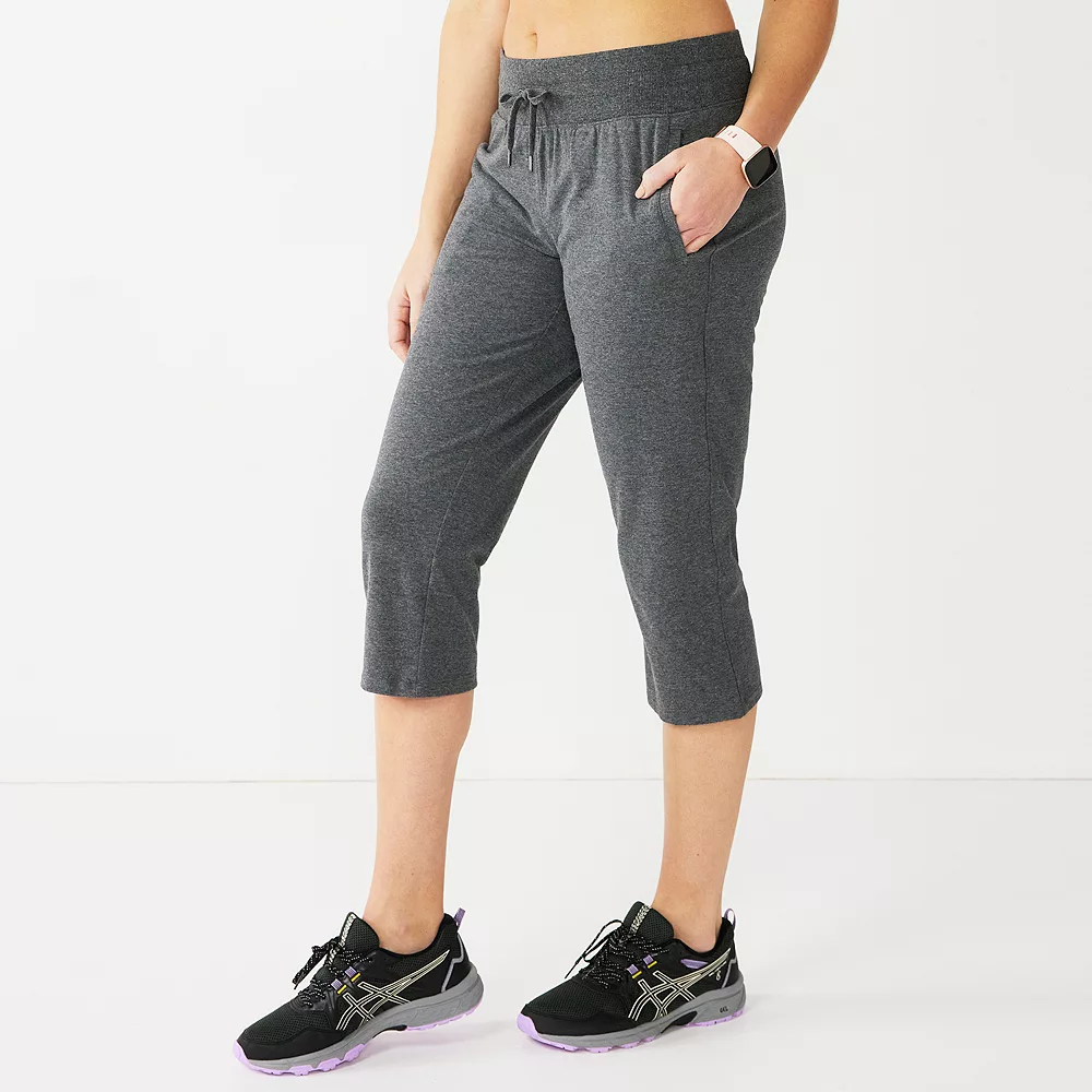 Petite Tek GearĀ® Essential Straight-Leg Workout Capris