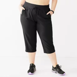 Plus Size Tek GearĀ® Essential Straight-Leg Capris